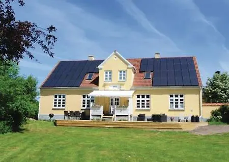 Stoense Udflyttervej Holiday home *