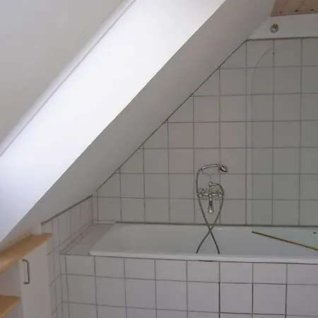 7 Bedroom Stunning In Tranekaer Skattebolle