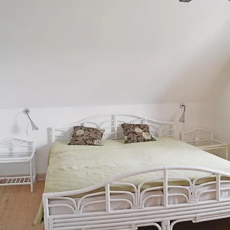 Holiday home 7 Bedroom Stunning In Tranekaer